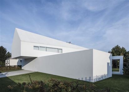 Hình ảnh độc đáo kiến trúc nhà có thể thay đổi hình dạng theo ánh mặt trời